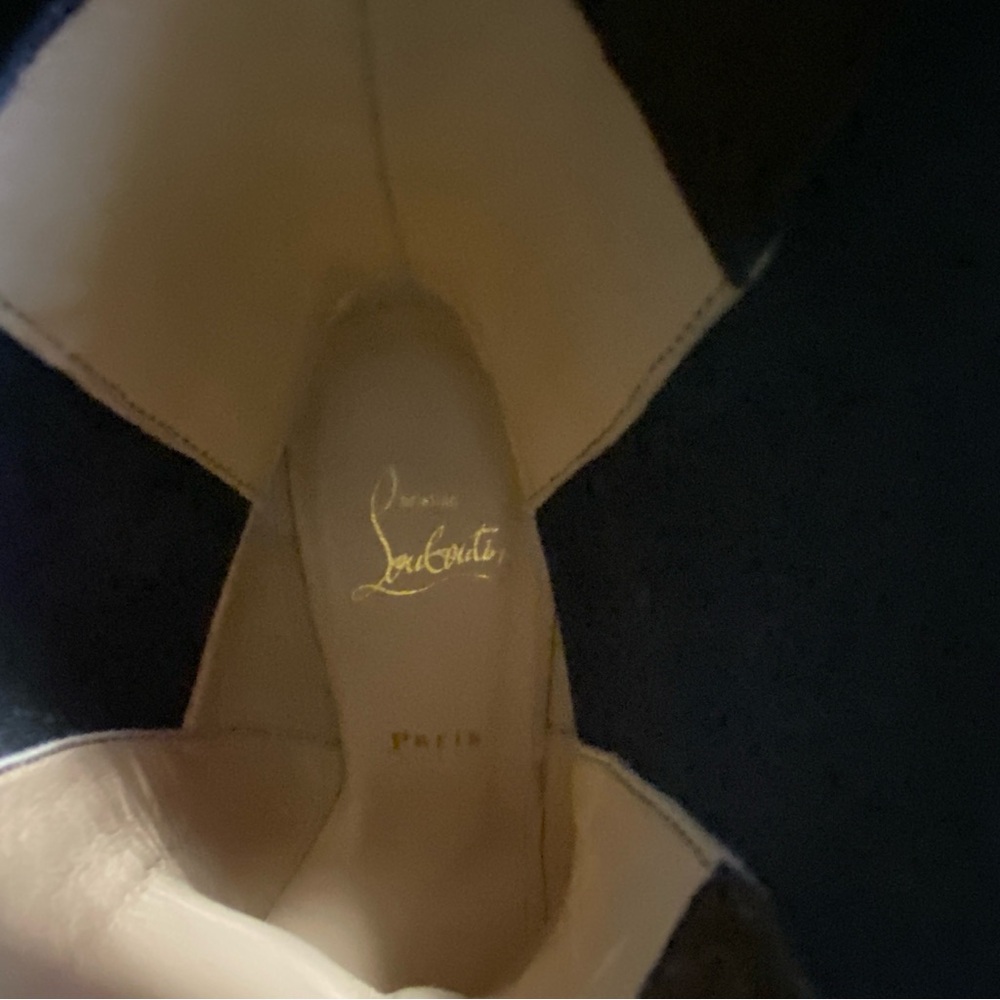 NWT CHRISTIAN LOUBOUTIN
CL 70 logo-embellished leather Chelsea boots - Picture 8 of 9